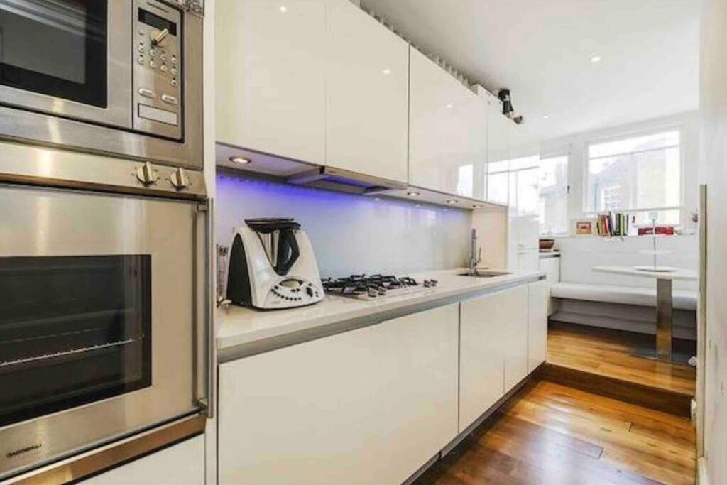 Stunning Grand 2 Bed, 2 Bath Apartment, ロンドン エクステリア 写真