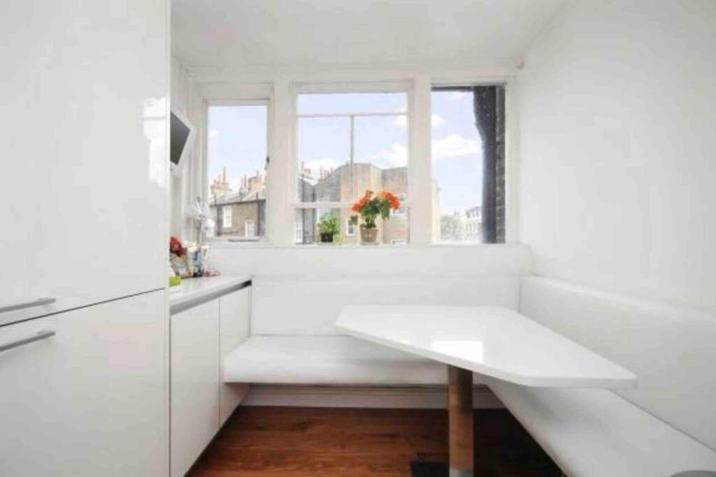 Stunning Grand 2 Bed, 2 Bath Apartment, ロンドン エクステリア 写真